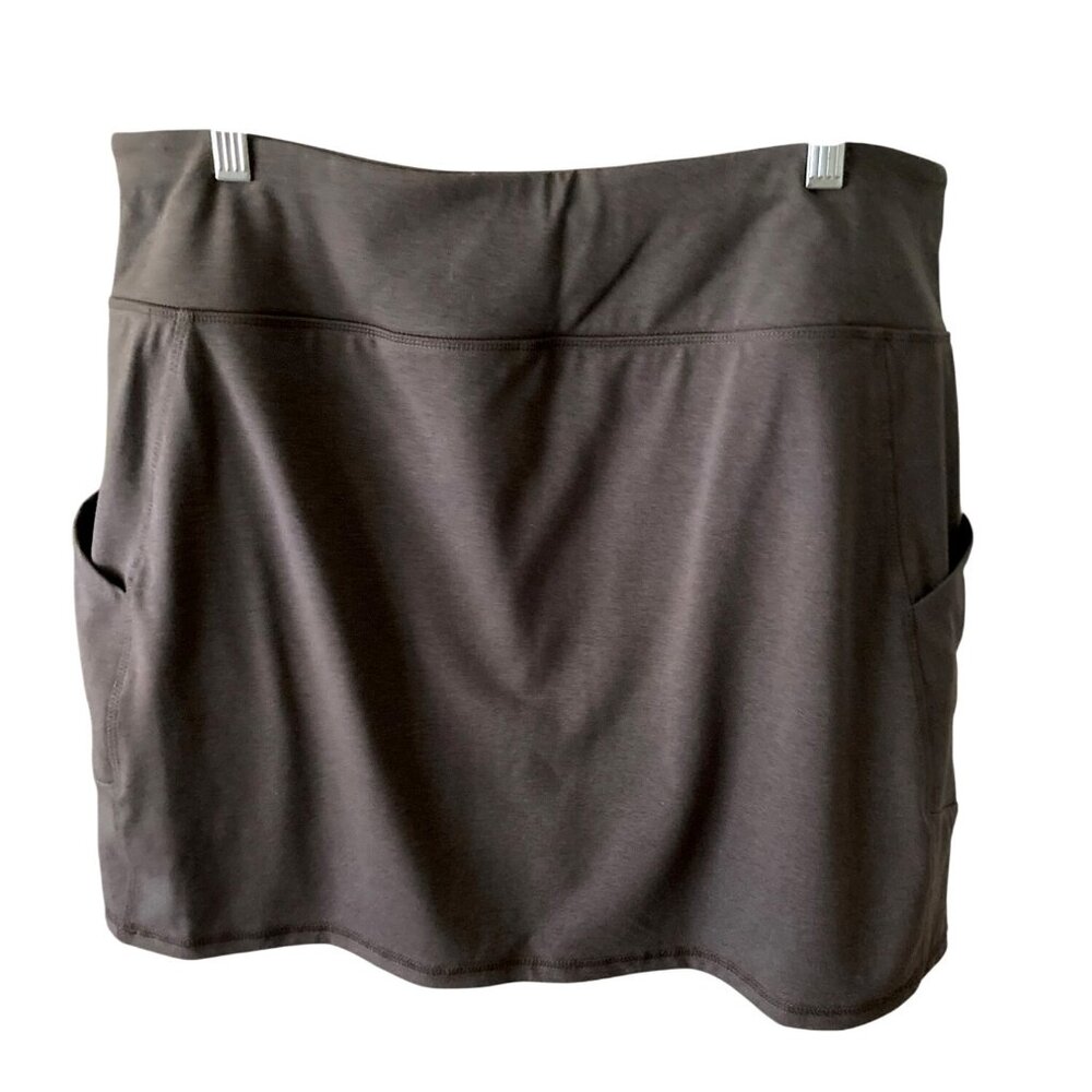 MTA Sport Woman's Grey two pocket Skirt  built in Shorts Athletic  Size 1X